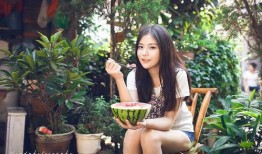 集妹吃瓜,揭秘娱乐圈那些不为人知的幕后故事