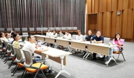 吃瓜群众的传播特点,揭秘网络舆论场中的“瓜农”现象